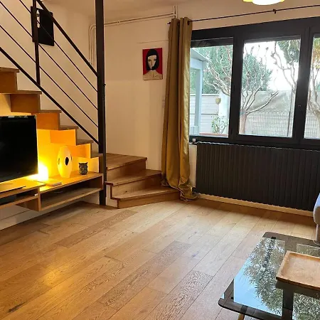 Artistic House *