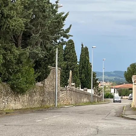 Casa de Férias Maison Familiale De Charme Avec Jardin Carcassonne
